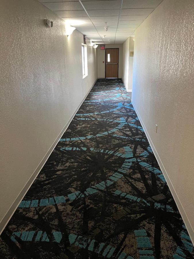 Days Inn By Wyndham Alpena Extérieur photo