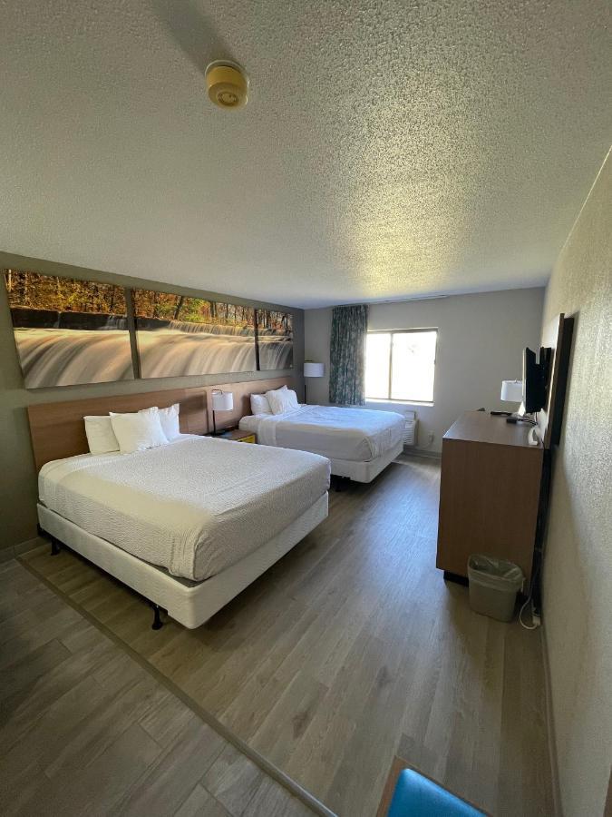 Days Inn By Wyndham Alpena Extérieur photo